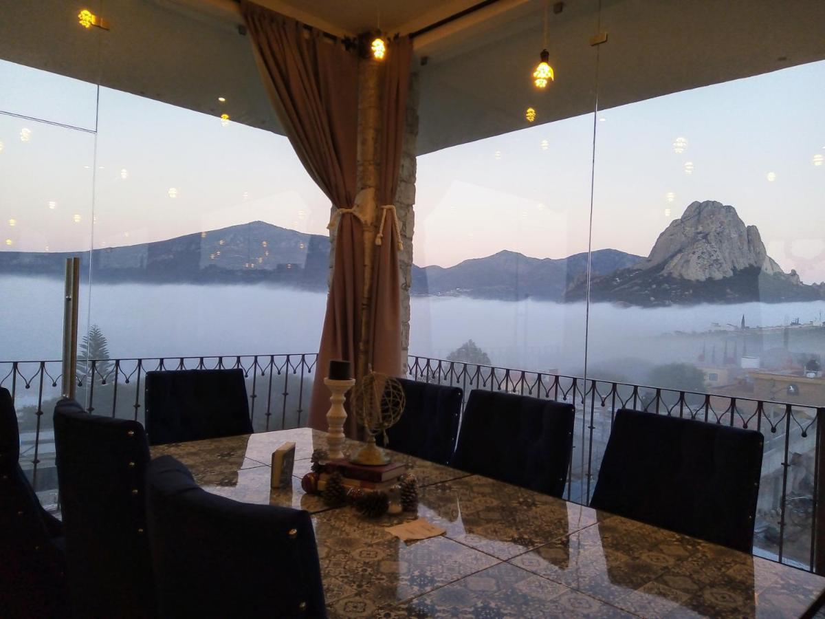 Hotel Villa Penasco Берналь Экстерьер фото